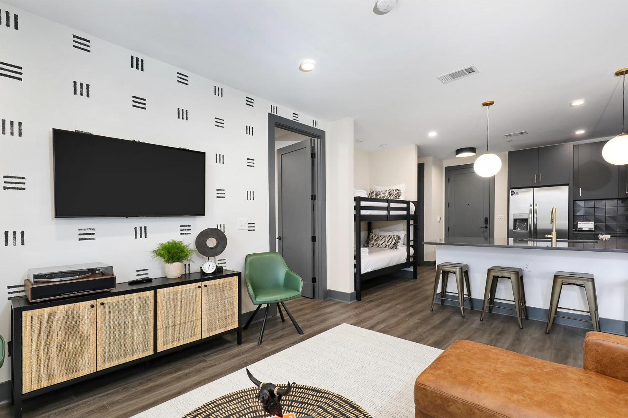 Apartment Muse *
